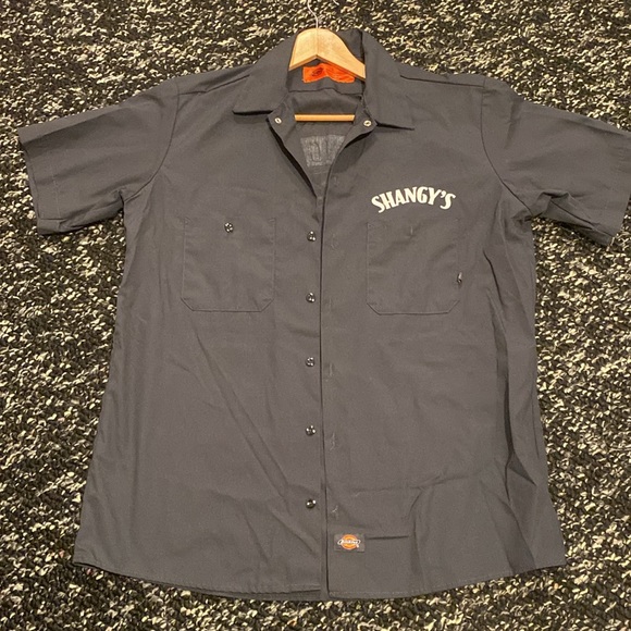 Shirt - Picture 2 of 7